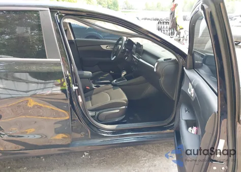 2024 Kia Forte Lxs from USA, damaged, VIN 3KPF24AD4RE823371